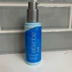 Aquage Texturizing Lux Enhancer Blow Dry Creme.